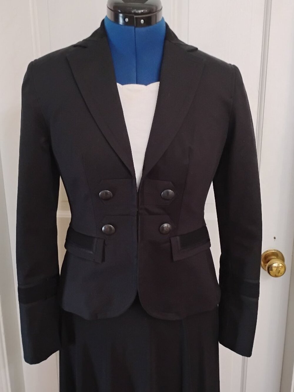 LOFT Cotton Buttoned Pleated Blazer